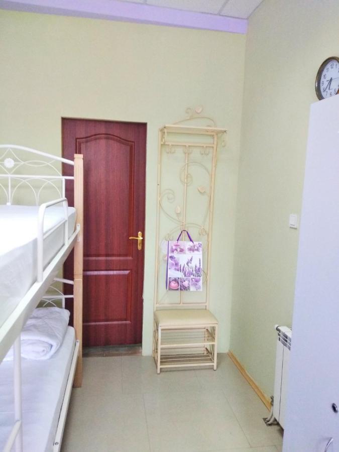 Freedom Hostel Uzhhorod Exterior photo